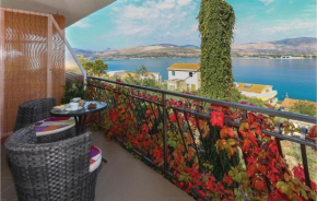 Amazing Apartment In Arbanija With Kitchen